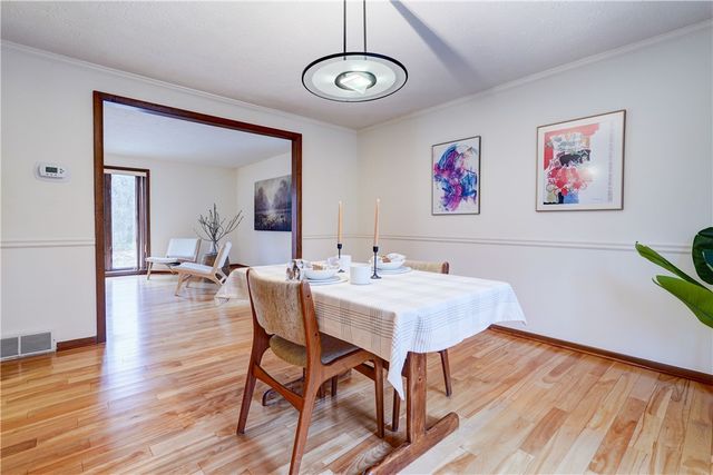 15 White Briar, Pittsford, NY 14534