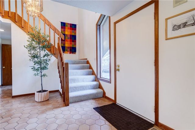 15 White Briar, Pittsford, NY 14534