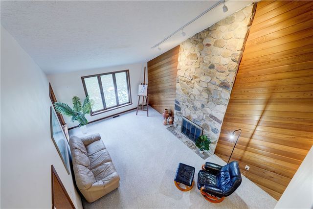 15 White Briar, Pittsford, NY 14534