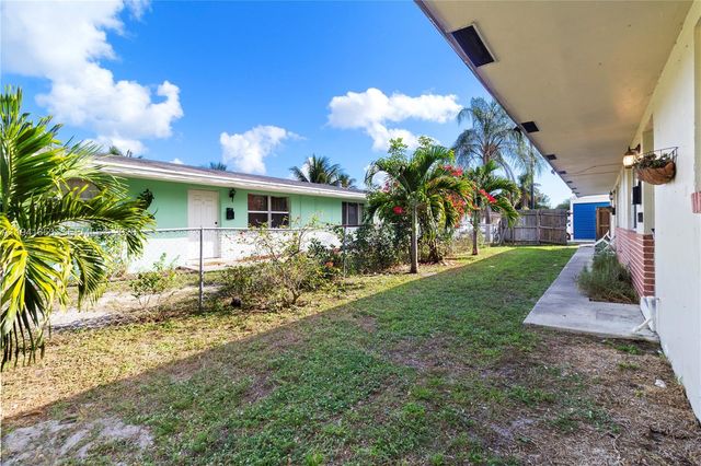 441 NE 30th St 1-2, Pompano Beach, FL 33064