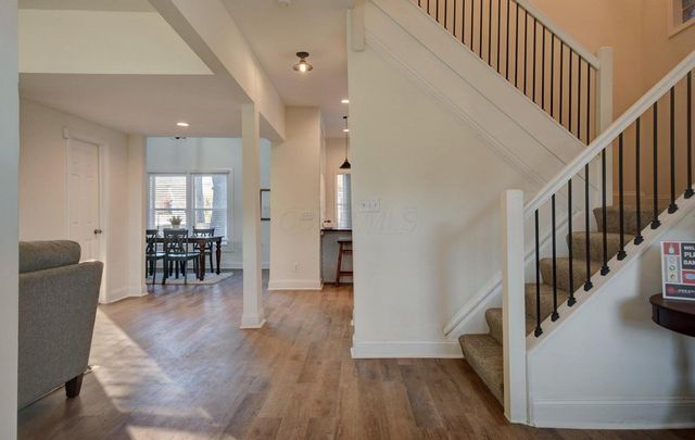 220 N Monroe Avenue, Columbus, OH 43203