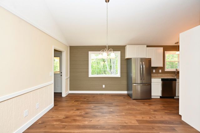 120 Whippoorwill Ln, Bethpage, TN 37022
