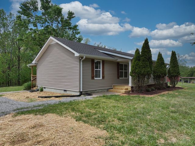 120 Whippoorwill Ln, Bethpage, TN 37022
