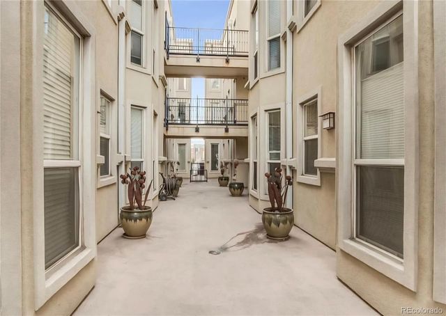 1521 Vine Street 103, Denver, CO 80206