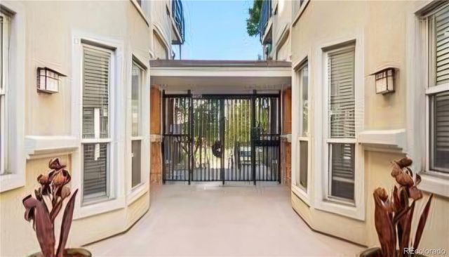 1521 Vine Street 103, Denver, CO 80206