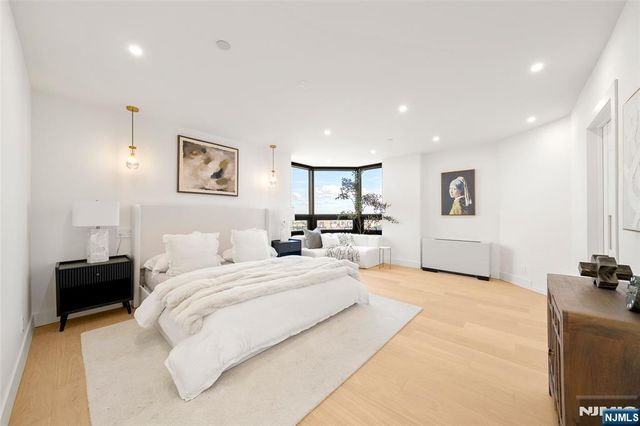 800 palisade Avenue 24 E, Fort Lee, NJ 07024