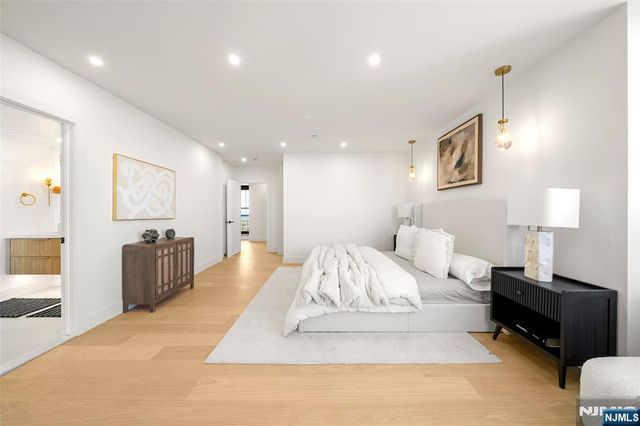 800 palisade Avenue 24 E, Fort Lee, NJ 07024