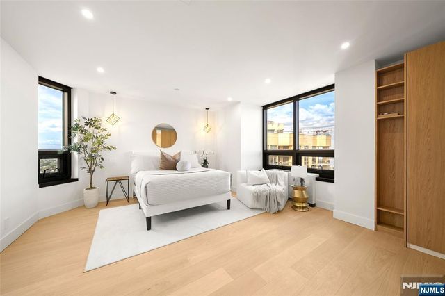 800 palisade Avenue 24 E, Fort Lee, NJ 07024