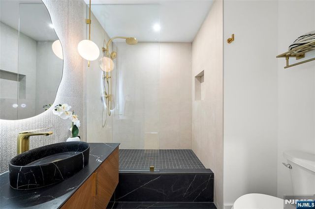800 palisade Avenue 24 E, Fort Lee, NJ 07024