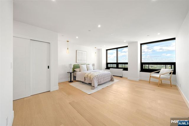 800 palisade Avenue 24 E, Fort Lee, NJ 07024