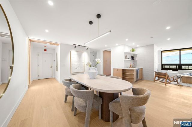 800 palisade Avenue 24 E, Fort Lee, NJ 07024