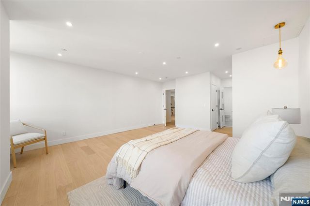 800 palisade Avenue 24 E, Fort Lee, NJ 07024