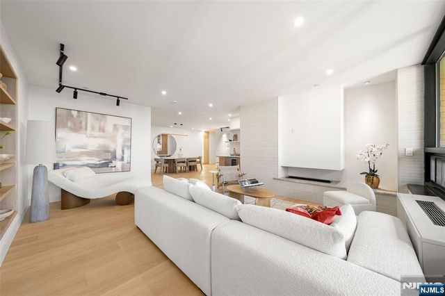 800 palisade Avenue 24 E, Fort Lee, NJ 07024