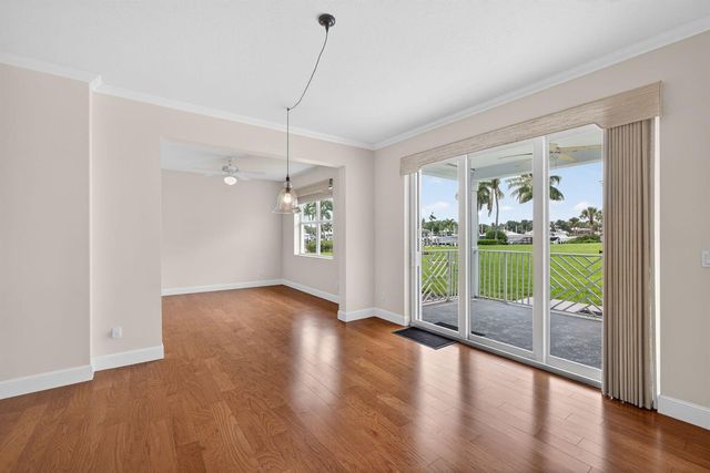 712 Bay Colony Drive S, Juno Beach, FL 33408