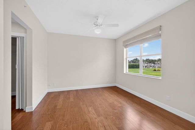 712 Bay Colony Drive S, Juno Beach, FL 33408