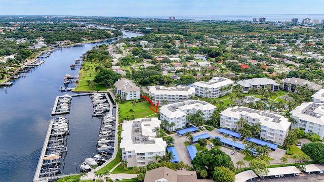 712 Bay Colony Drive S, Juno Beach, FL 33408