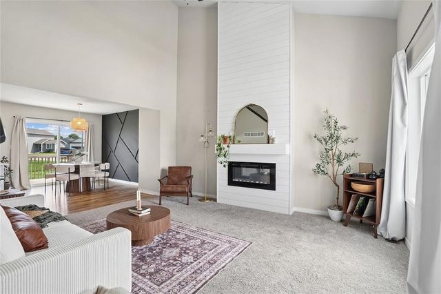 3315 Locust Street SW, Bondurant, IA 50035