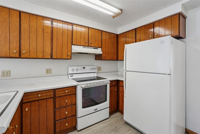 311 Hatch Street, Newton, IA 50208