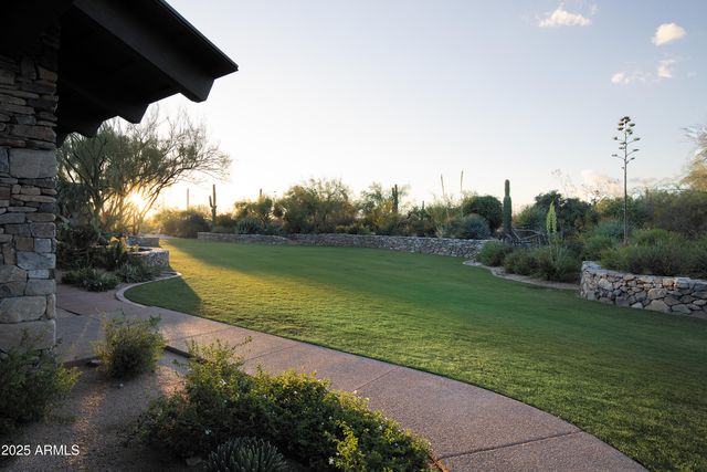 9270 E Thompson Peak Parkway 326, Scottsdale, AZ 85255