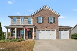 1000 Harvest Point Drive, Fuquay Varina, NC 27526