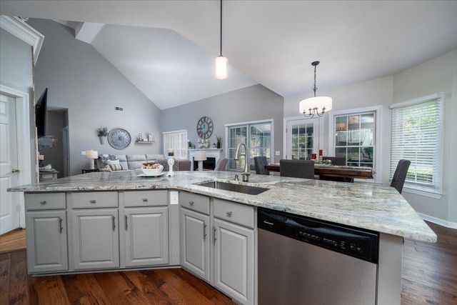 3207 Heathland Way, Mount Pleasant, SC 29466