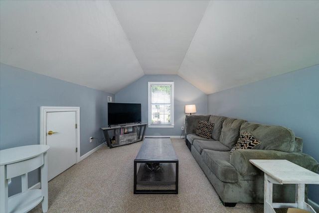 3207 Heathland Way, Mount Pleasant, SC 29466