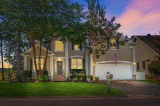 3207 Heathland Way, Mount Pleasant, SC 29466
