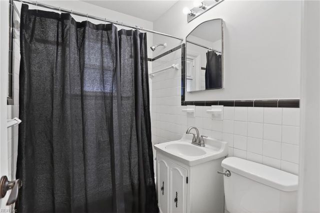 801 Finchley RD, Portsmouth, VA 23702