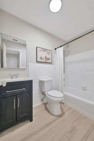 2003 E HANNA AVENUE, Tampa, FL 33610