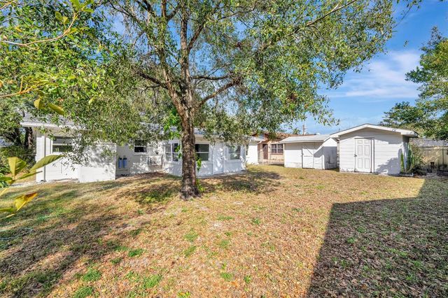 2003 E HANNA AVENUE, Tampa, FL 33610