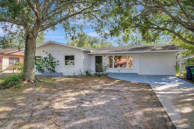 2003 E HANNA AVENUE, Tampa, FL 33610