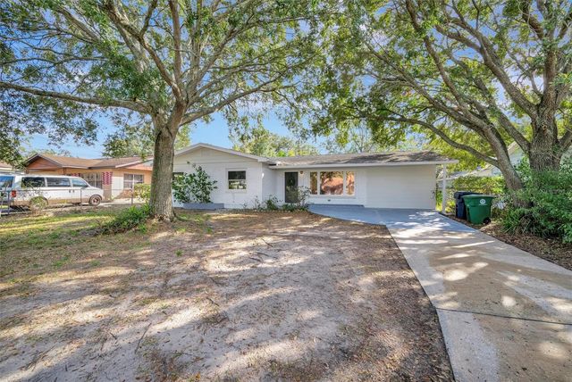 2003 E HANNA AVENUE, Tampa, FL 33610