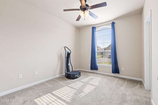 107 Green Mountain Ridge Street, Youngsville, LA 70592