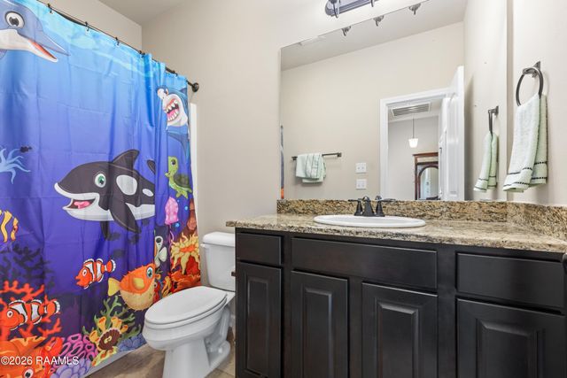 107 Green Mountain Ridge Street, Youngsville, LA 70592