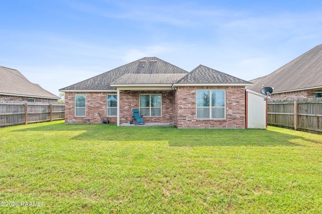 107 Green Mountain Ridge Street, Youngsville, LA 70592