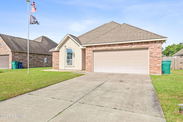 107 Green Mountain Ridge Street, Youngsville, LA 70592