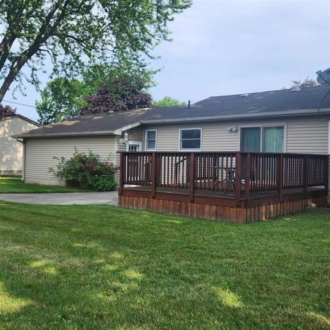 407 W Clara Street, Linwood, MI 48634