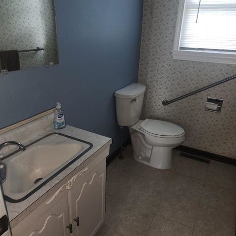 407 W Clara Street, Linwood, MI 48634