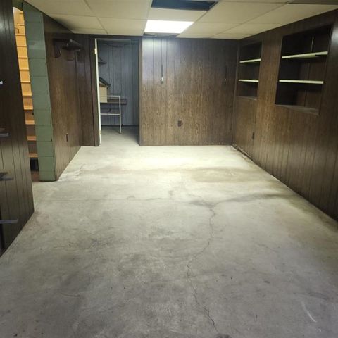 407 W Clara Street, Linwood, MI 48634