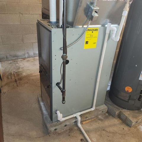 407 W Clara Street, Linwood, MI 48634