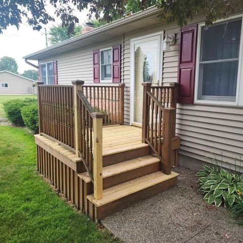 407 W Clara Street, Linwood, MI 48634