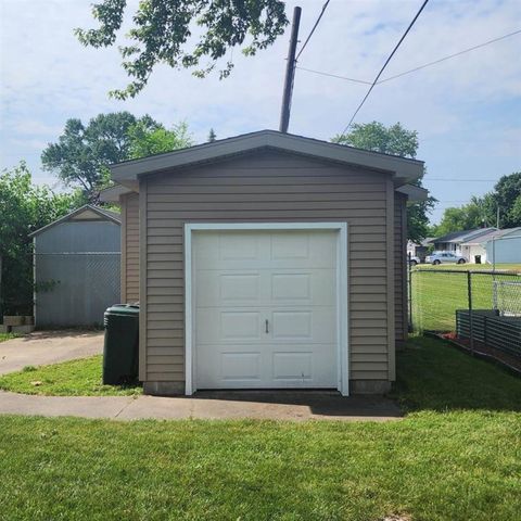 407 W Clara Street, Linwood, MI 48634