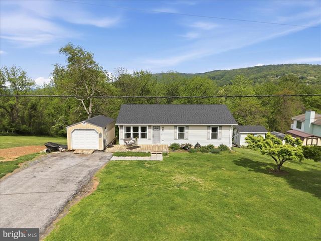 91 GRANNY SMITH RD, Linden, VA 22642