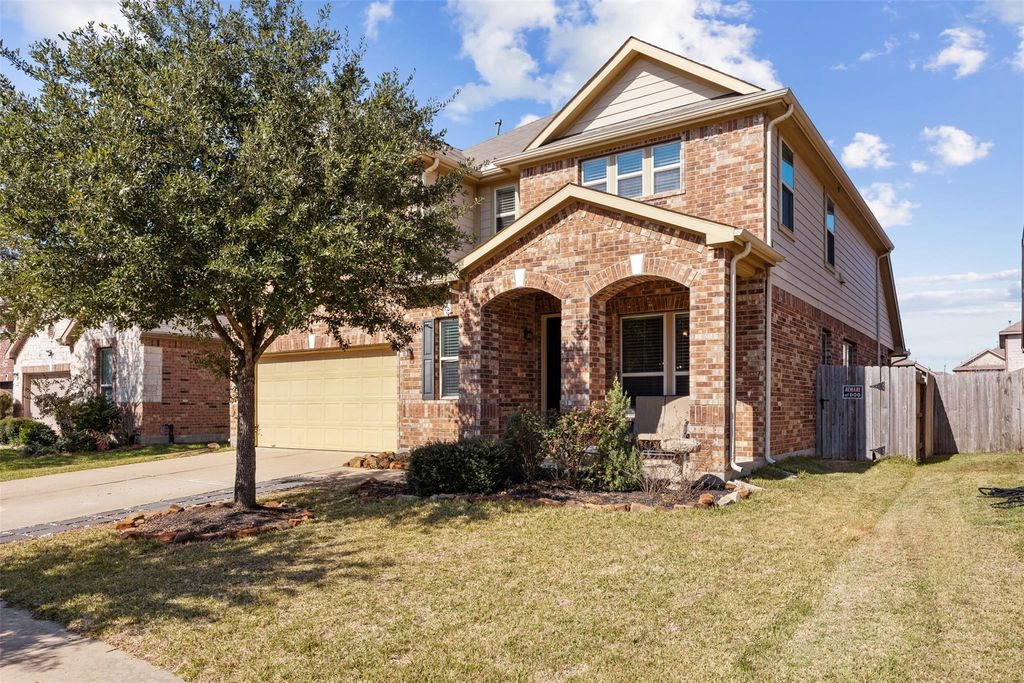 Image 1 of property listing at 24006 Eagle Sage Lane, Katy, TX 77493
