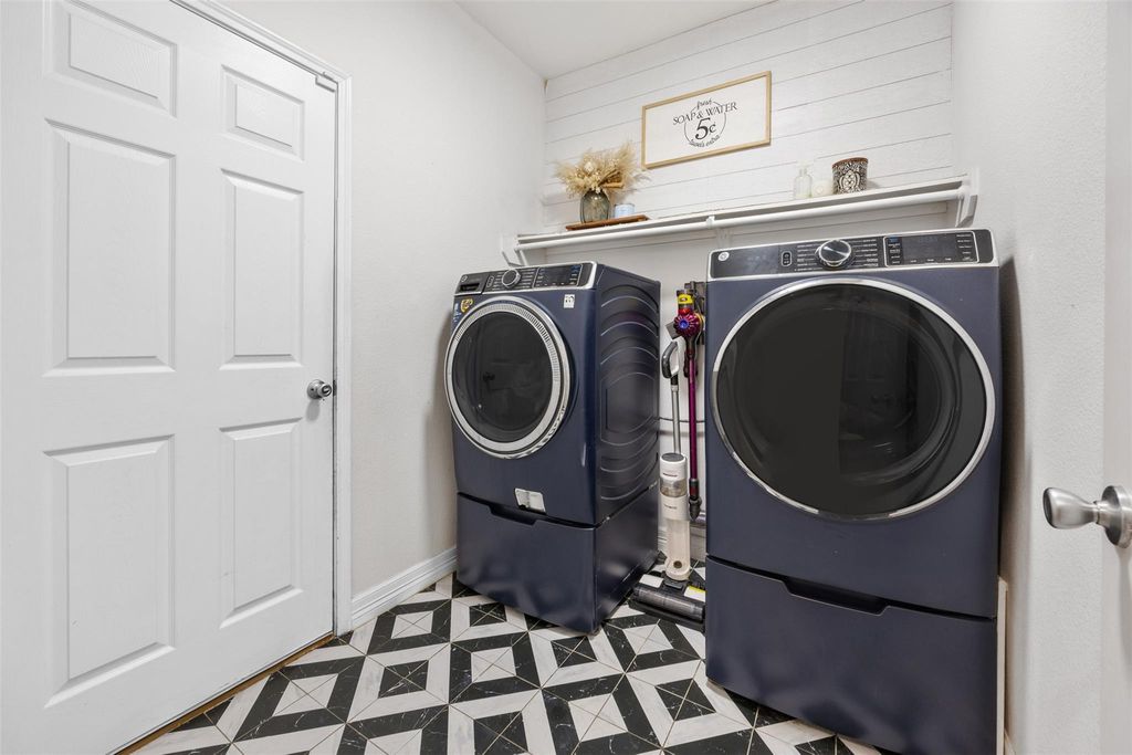 Image 10 of property listing at 24006 Eagle Sage Lane, Katy, TX 77493