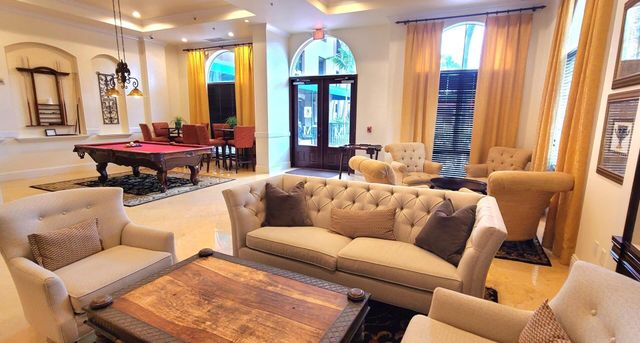 616 Clearwater Park Road Apt 812, West Palm Beach, FL 33401