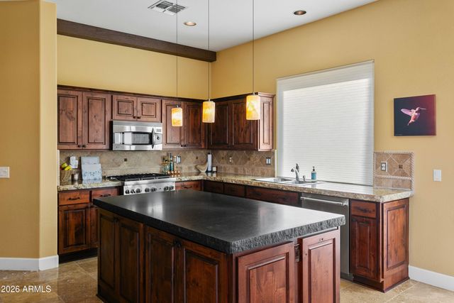 3340 S CAMELLIA Place, Chandler, AZ 85248