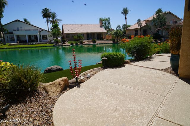 3340 S CAMELLIA Place, Chandler, AZ 85248