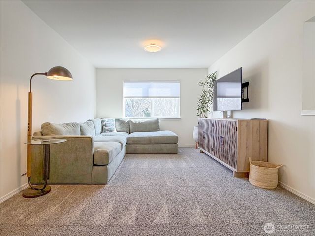 5807 14th Drive W, Everett, WA 98203