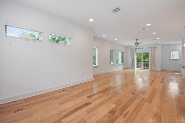 7209 Bassett CT, Austin, TX 78741